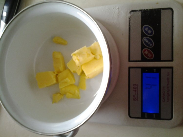 原来好吃的东西过程并非繁琐，香浓布朗尼，简单又美味！