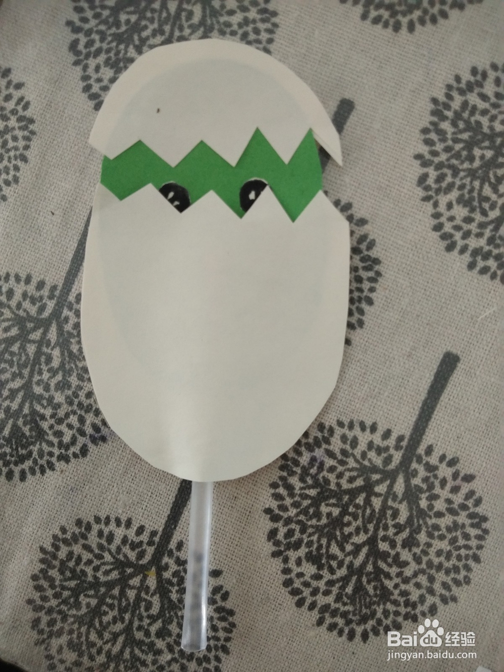 幼儿园元旦手工--“破壳的鸡蛋”手工做法