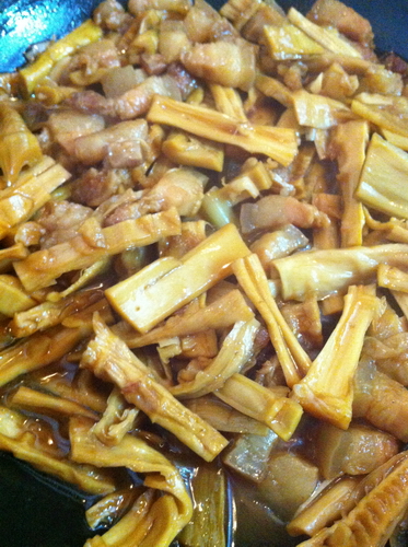 笋干啤酒焖五花