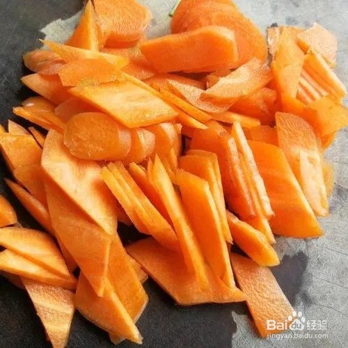 杏鲍菇炒胡萝卜