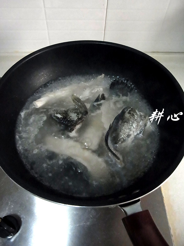 教你做美味的冬瓜黑鱼汤，好吃又营养