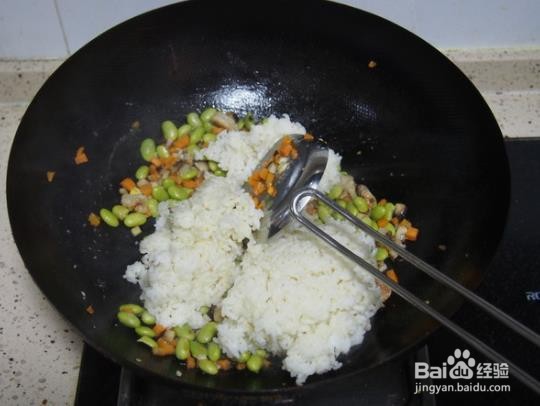 海鲜香菇炒饭的做法