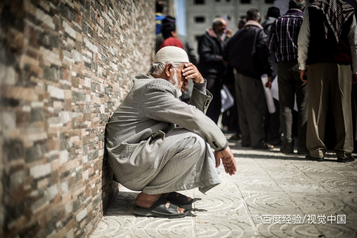 公司倒闭怎么补偿员工