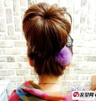 简单又个性十足的花苞头扎法图解