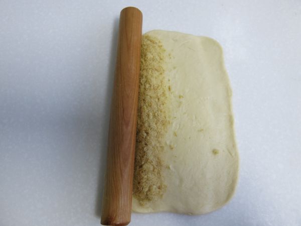 毛毛虫肉松面包