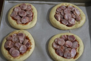 迷你火腿披萨的做法