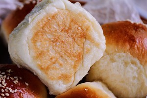 蜂蜜脆底面包的做法