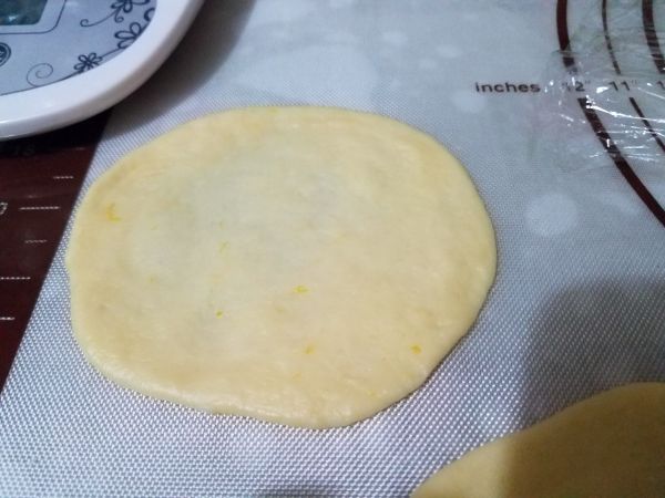 玫瑰花花环面包