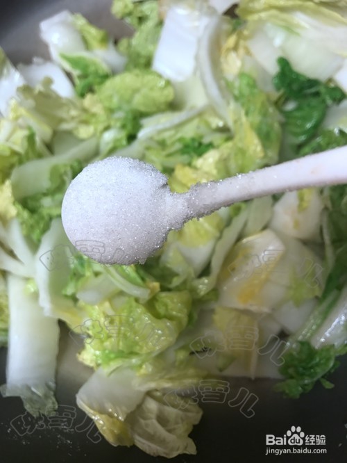 快手菜白菜炒午餐肉