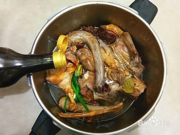 如何制作炖大鹅