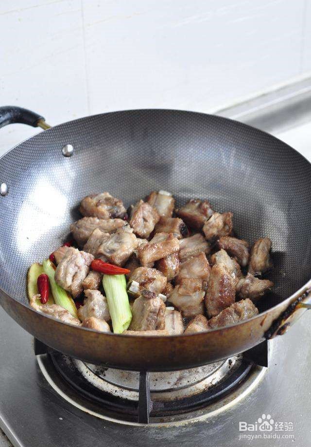红烧排骨的做法