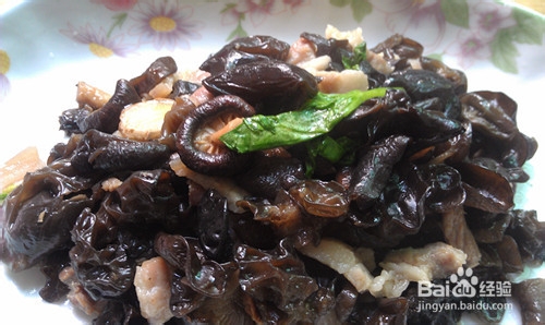 家常菜菜谱16：木耳炒肉