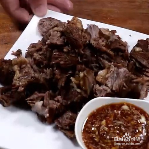 卤牛肉怎么做