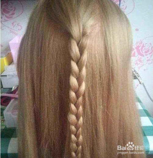 天冷了怎么扎头发好看