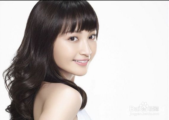 【美容化妆】逃离脸颊红血丝 才能肤如凝脂