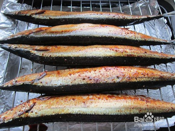 孜然烤秋刀鱼的做法