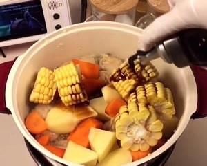 教你怎么做可乐鸡翅煲