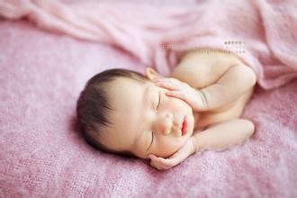 夏季新生儿如何预防痱子