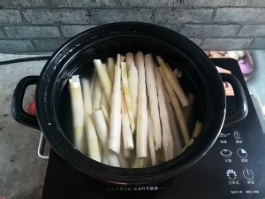 食补养生手剥笋（去壳版）的做法