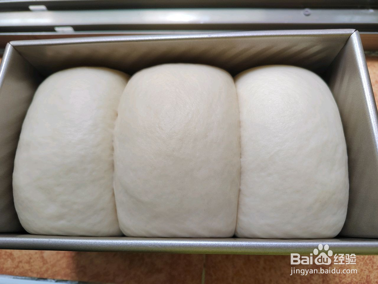 牛奶手撕吐司的做法