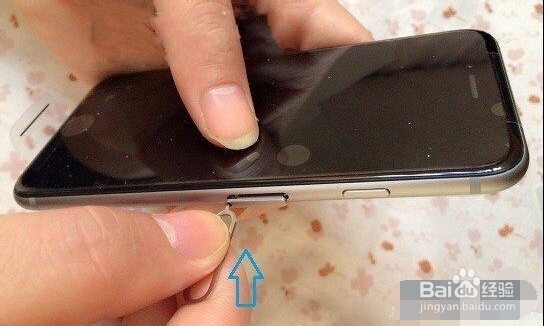 【图文教程】iPhone6安装SIM卡方法