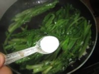 怎么做蒜蓉油麦菜