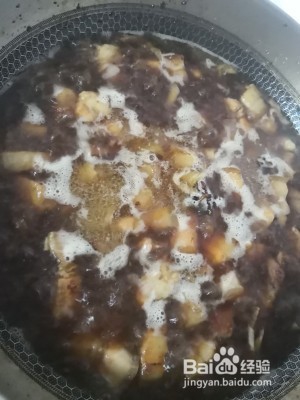 食补养生土豆红烧肉