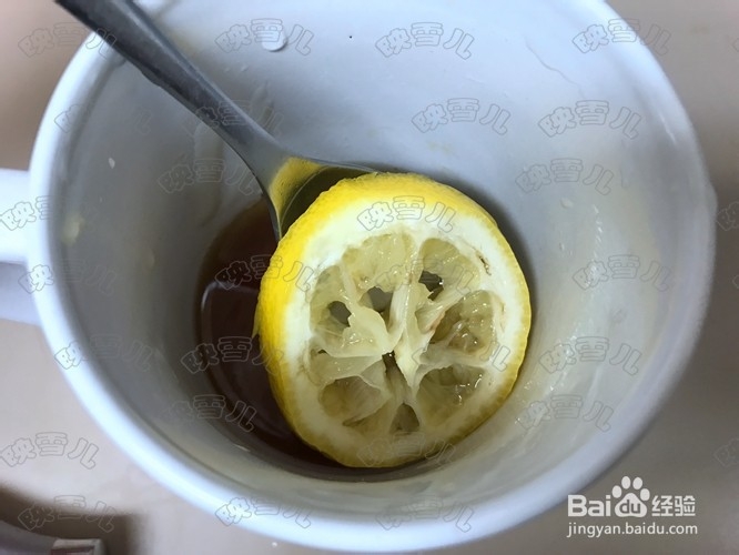 如何做柠檬蜂蜜水