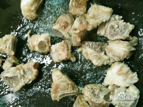 非常好吃的玉米烧排骨的做法
