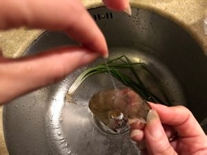 凉拌酸辣虾的做法