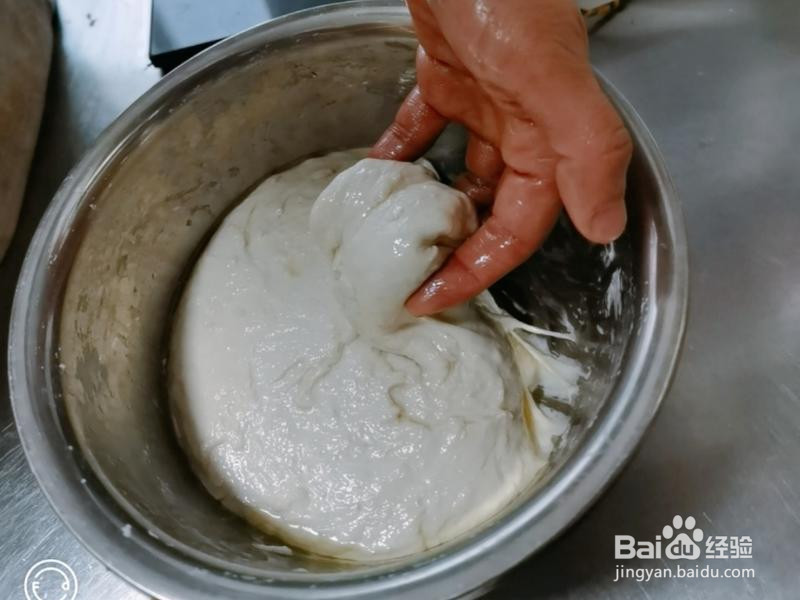 不用揉面的薄皮馅饼的做法