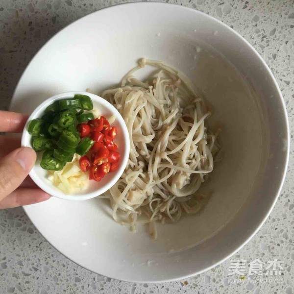 傣味酸辣金针菇