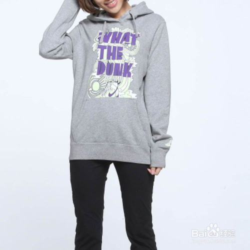 黑色运动裤掉色发红怎么恢复