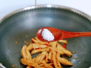 辣炒芹菜鸡胸肉