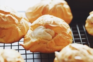 怎么做玫瑰奶油泡芙