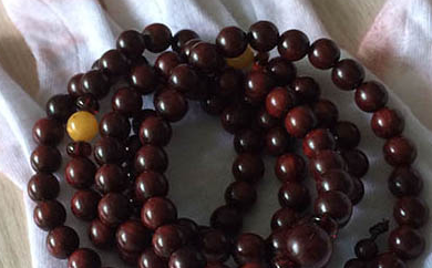 怎么盘小叶紫檀(小叶紫檀的盘玩方法)