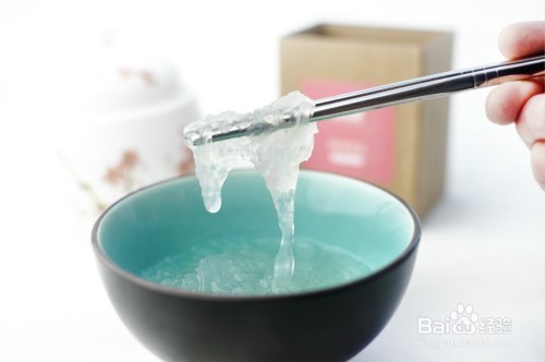 鲜炖燕窝与传统燕窝有什么区别