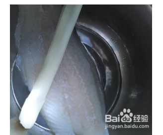 剁椒蒜蓉蒸巴沙鱼的做法步骤