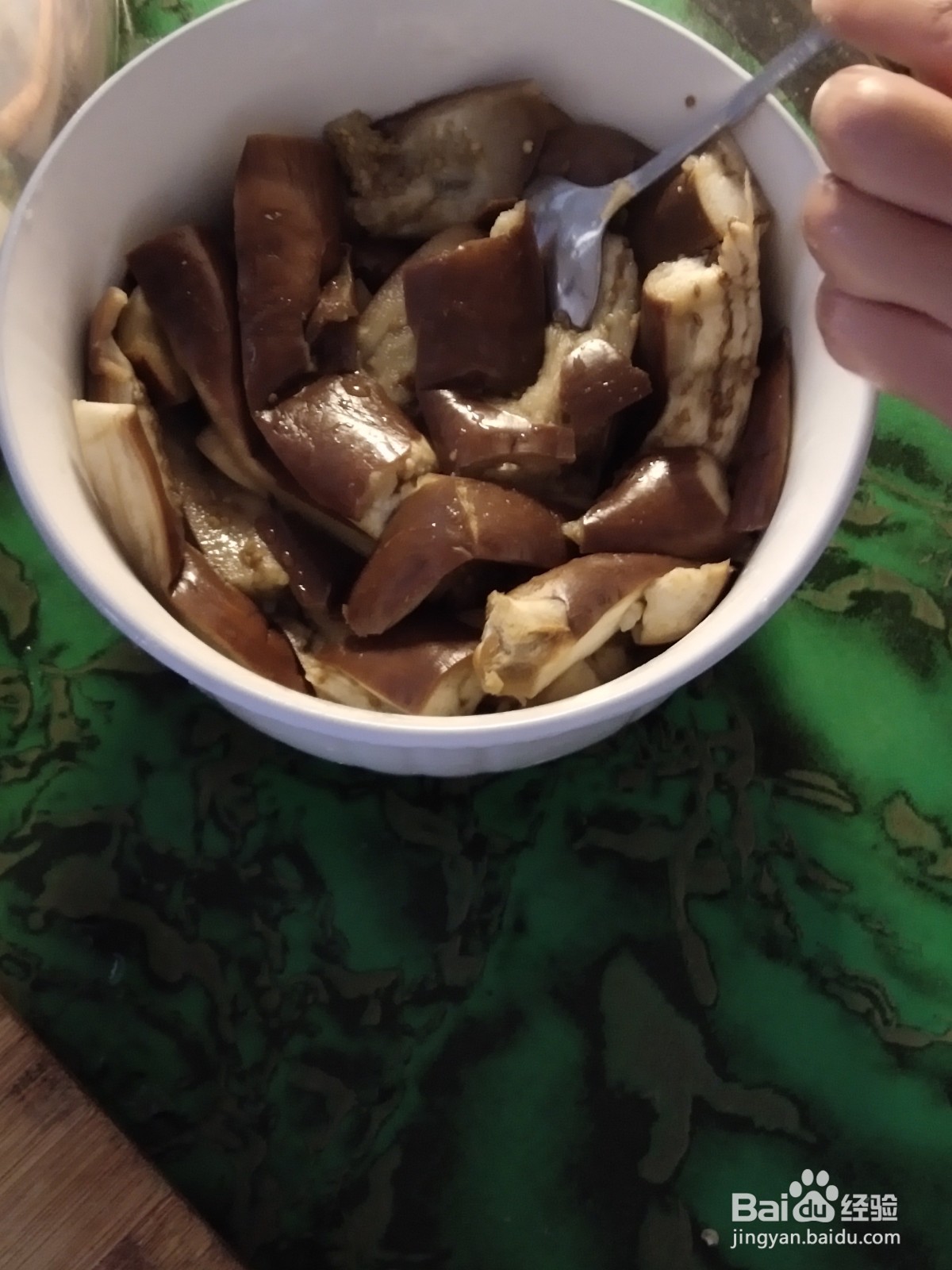 电饭锅闷长茄子
