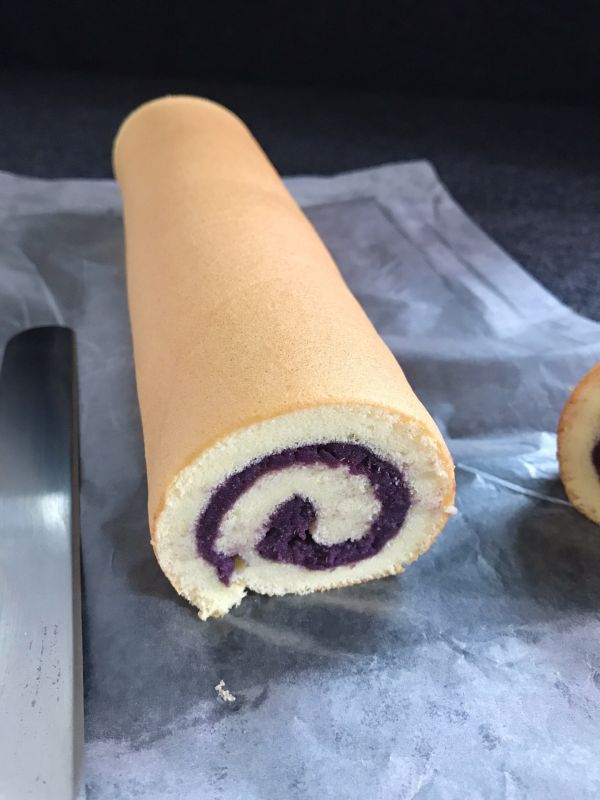 紫薯夹心蛋糕卷