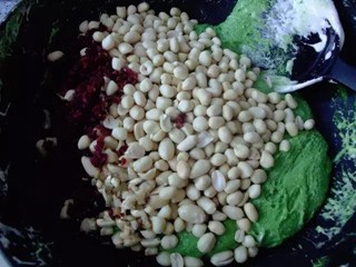 花生蔓越莓牛轧糖怎么做?