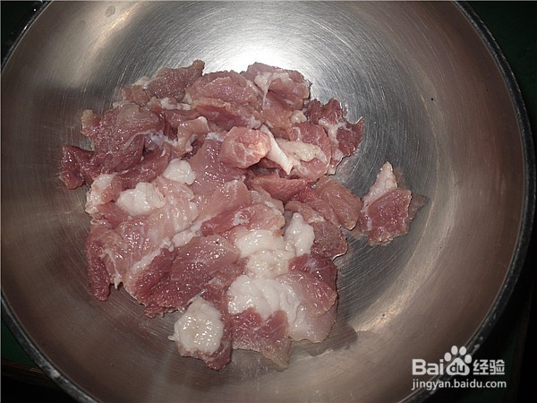 制作瘦肉油条粥