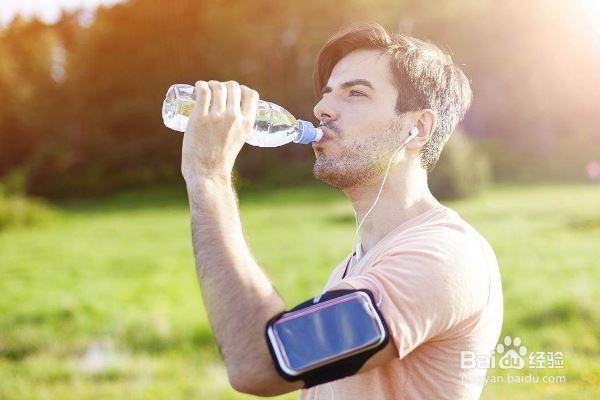 喝哪种水最健康