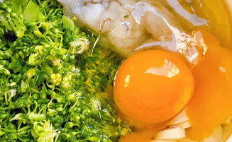 低脂西兰花虾仁蛋饼怎么做？