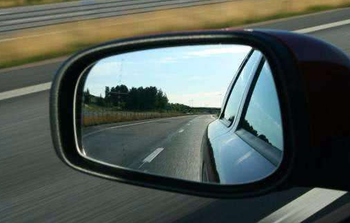 新手开车上路注意事项有哪些