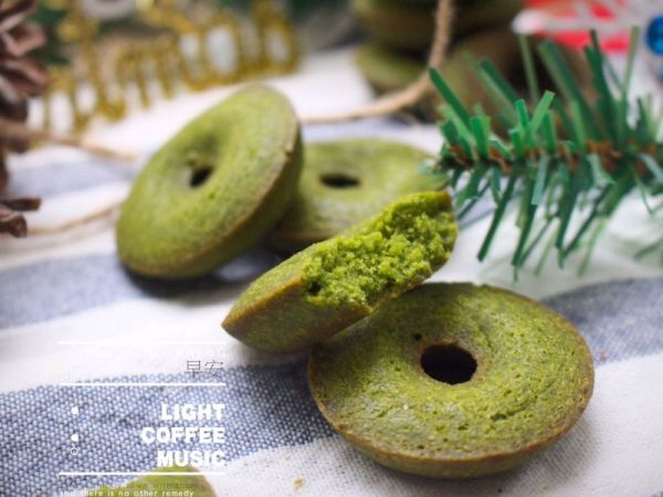 抹茶甜甜圈费南雪