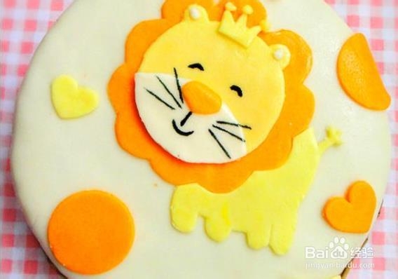 如何自制可爱翻糖蛋糕