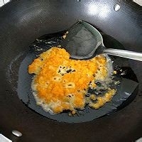 如何制作蟹黄豆腐
