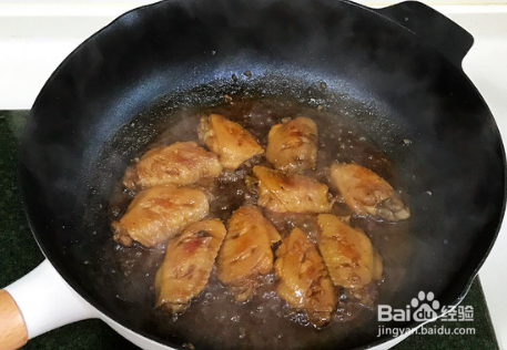 怎样烧蜜汁鸡翅？