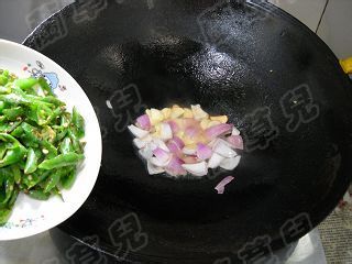 家常风味小炒肉